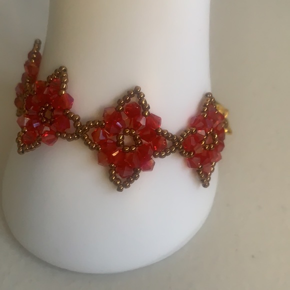 Bicone and Seed Bead Bracelet - Picture 3 of 4